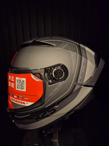 Casco 8